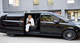 Top-rated van taxi for DIA airport in Winter Park, CO